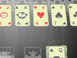 Play Tri peak solitaire 3d now !